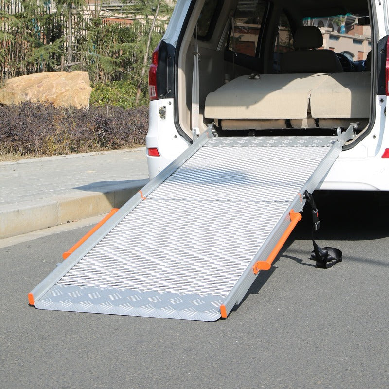 Ruedamann ® 耐荷重300kg 荷物の積み降ろし用の車載折りたたみ式